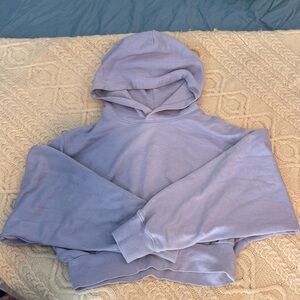 Aritzia TNA AiryAF Light Purple Cropped Hoodie M